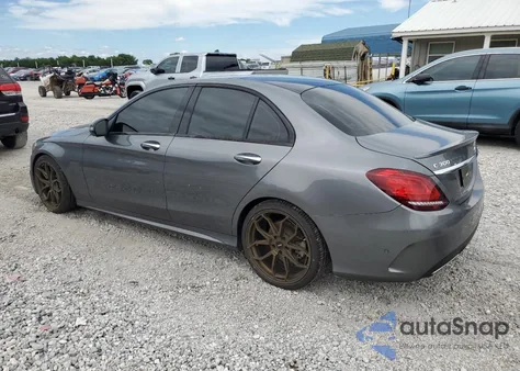 2020 Mercedes-Benz C 300 4Matic z USA, uszkodzony, nr VIN 55SWF8EB5LU323434